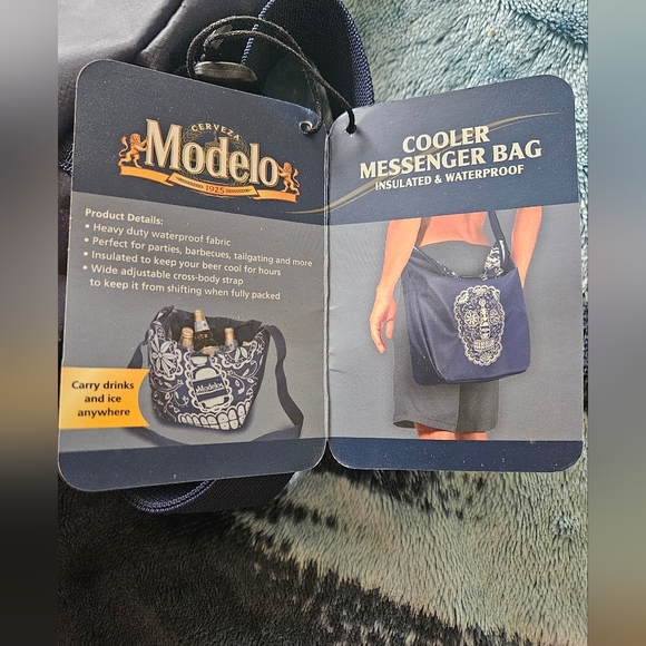 Modelo Insulated Messenger Cooler - Picture 6 of 7